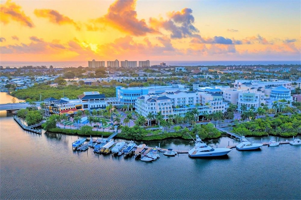 Harbourside Place: 200 N. U.S. Highway One, Jupiter, FL 33477